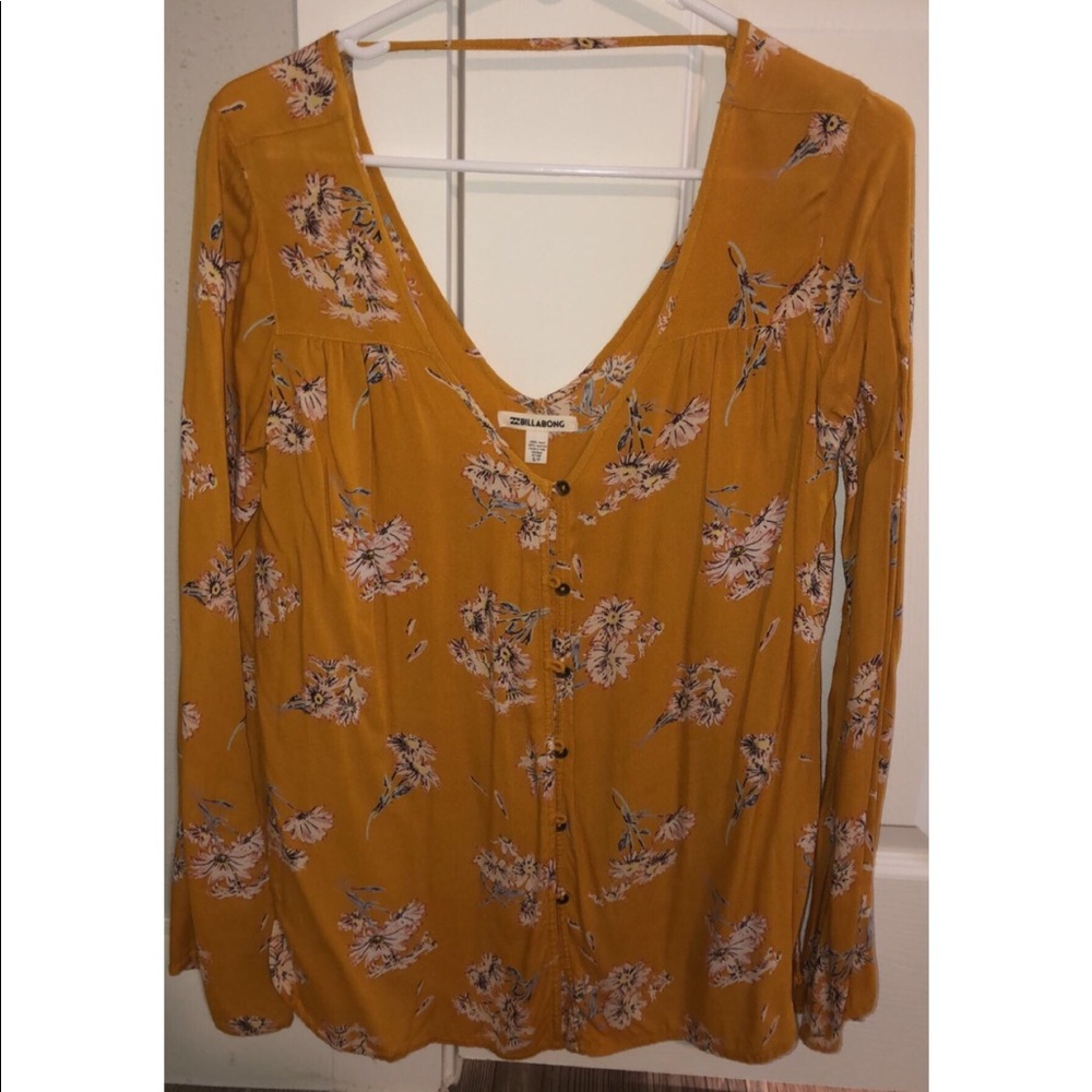 Billabong mustard blouse